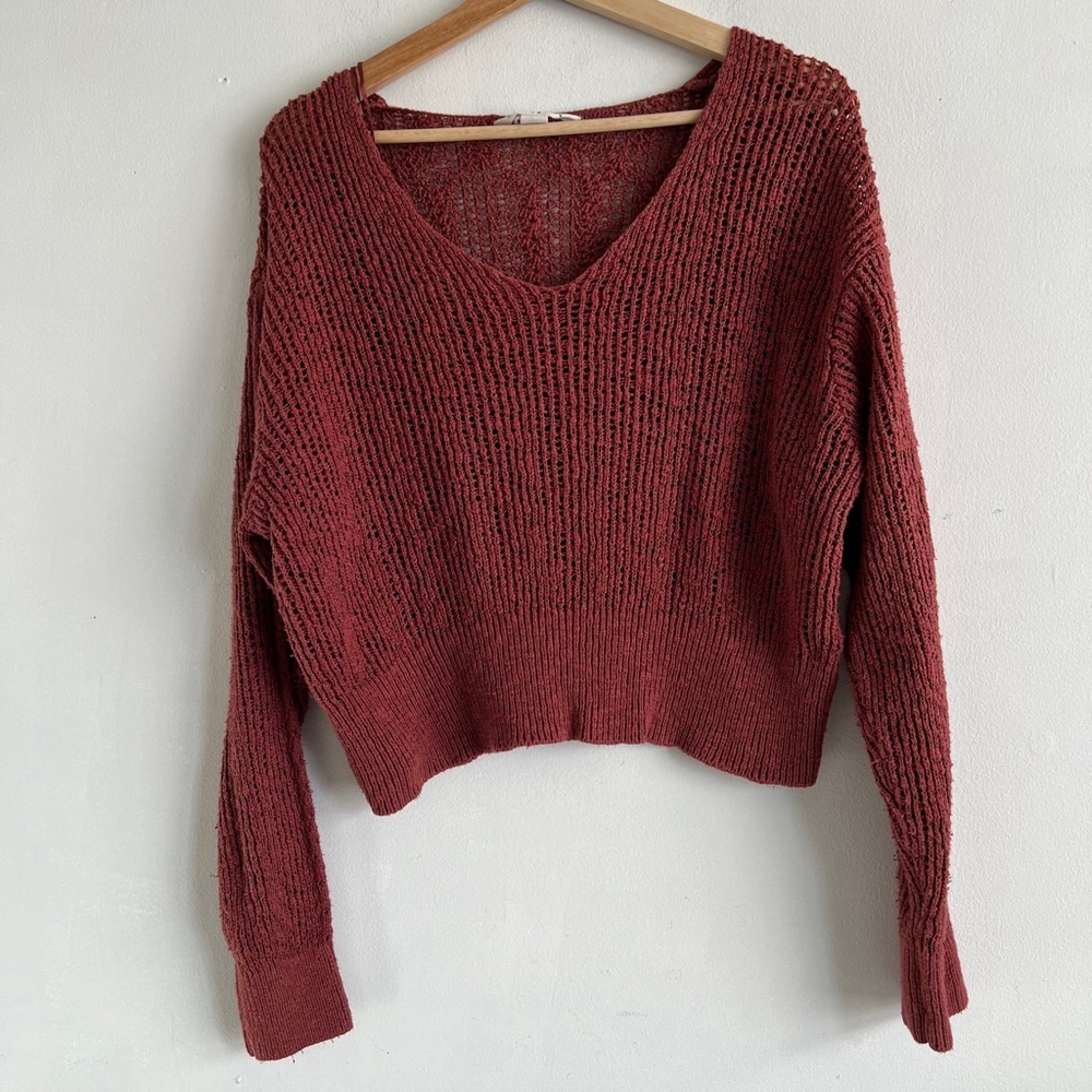 Billabong Red Knit Sweater Size M
